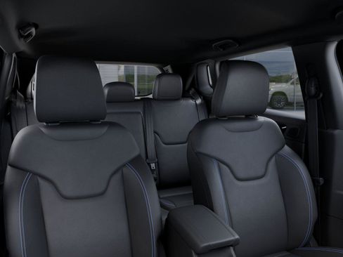 New 2026 Jeep Compass Limited AWD/4WD image 43