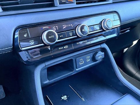 Used 2024 Honda Pilot EX-L image 31