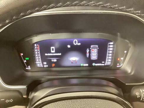 Used 2024 Honda Pilot Elite image 18