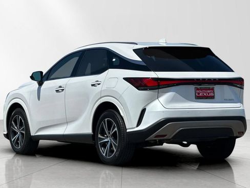 Used 2024 Lexus RX 350 FWD w/ Technology Package image 4