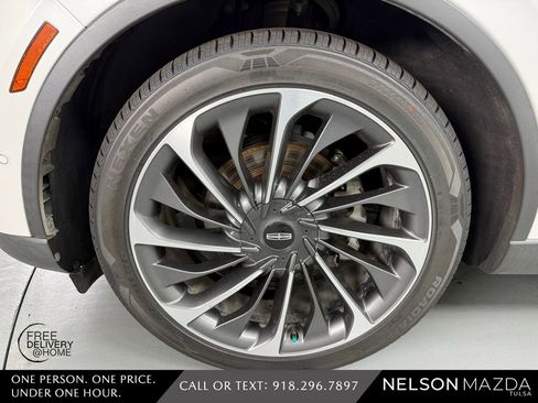 Used 2020 Lincoln Aviator Reserve w/ Equipment Group 202A AWD/4WD image 11