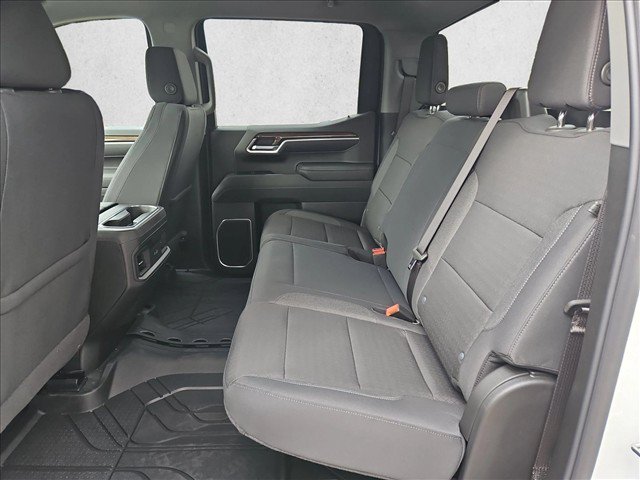 New 2026 Chevrolet Silverado 1500 RST w/ Dark Appearance Package AWD/4WD image 16