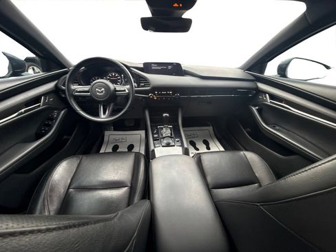 Used 2019 MAZDA MAZDA3 AWD Hatchback w/ Premium Pkg image 33