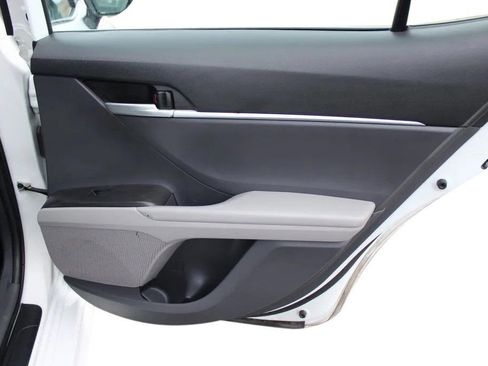 Used 2023 Toyota Camry SE w/ Audio Upgrade Package image 20