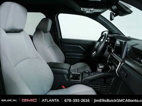 Used 2024 Toyota Tacoma SR5 AWD/4WD image 20