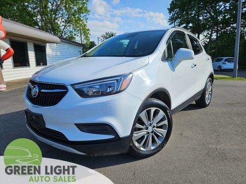 Used 2020 Buick Encore Preferred FWD image 1
