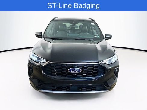 Certified 2023 Ford Escape ST-Line w/ Tech Pack #1 FWD image 2