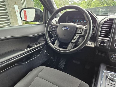 Used 2021 Ford Expedition XL RWD image 9