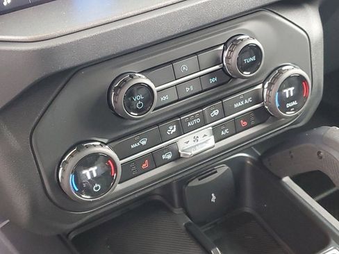 New 2025 Ford Bronco Big Bend w/ Black Diamond Package image 18