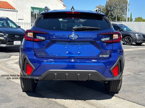 New 2026 Subaru Crosstrek 2.5i Limited w/ Crosstrek Mirror Package AWD/4WD image 9