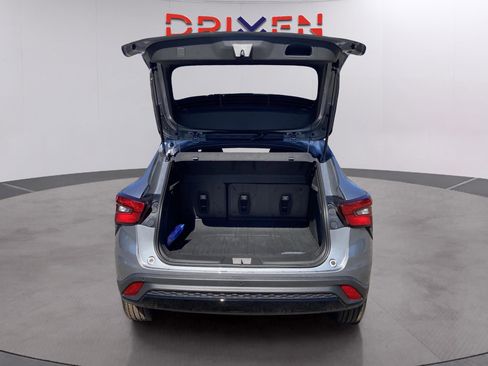 New 2026 Chevrolet Trax RS w/ Driver Confidence Package image 35