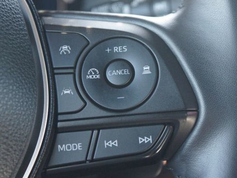 Used 2023 Toyota Corolla XSE image 10