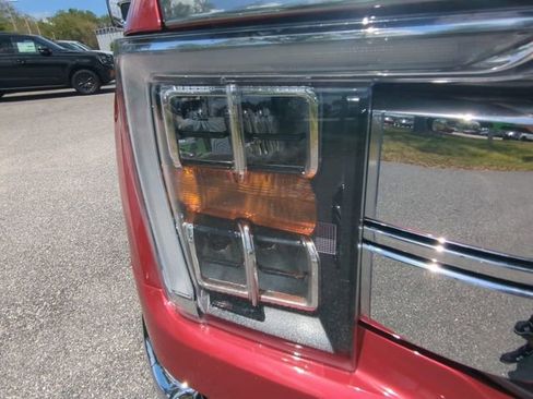 Used 2021 Ford F150 Lariat image 11