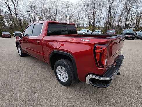 Used 2021 GMC Sierra 1500 SLE w/ Preferred Package image 6
