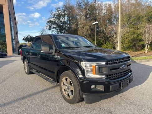 Used 2018 Ford F150 XLT w/ Equipment Group 302A Luxury image 8
