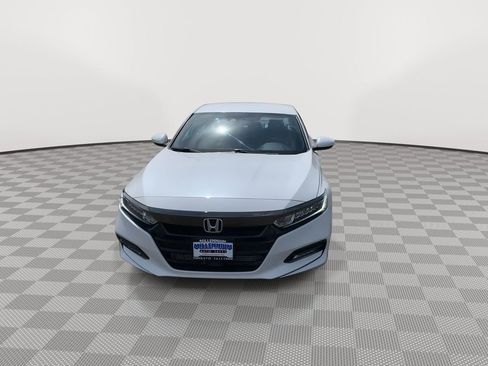 Used 2020 Honda Accord Sport image 2