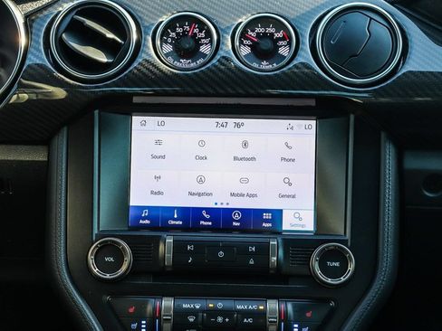 Used 2020 Ford Mustang Shelby GT500 w/ Technology Package RWD image 17