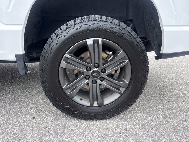 Used 2023 Ford F150 Lariat w/ Max Trailer Tow Package AWD/4WD image 15