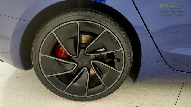 Used 2025 Tesla Model 3 Performance AWD/4WD image 75