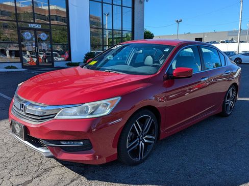Used 2017 Honda Accord Sport Special Edition image 2