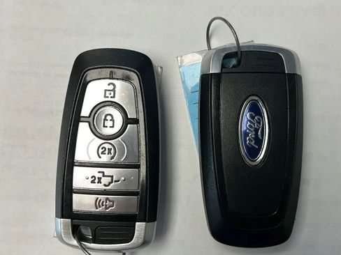 Used 2019 Ford F250 Platinum w/ Platinum Ultimate Package image 51