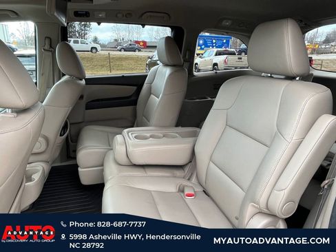 Used 2014 Honda Odyssey Touring image 24