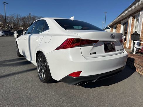 Used 2017 Lexus IS 300 AWD image 13