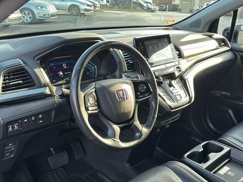 Certified 2024 Honda Odyssey Elite image 23