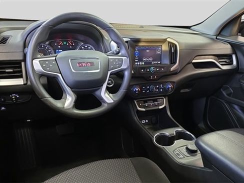 Used 2024 GMC Terrain SLE w/ Driver Convenience Package image 20