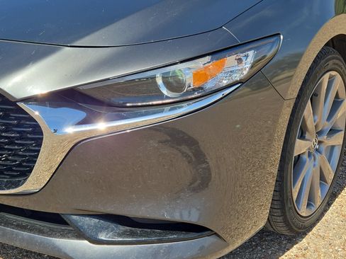 Used 2024 MAZDA MAZDA3 s FWD image 8