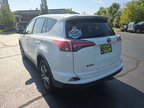 Used 2018 Toyota RAV4 LE w/ All Weather Liner Package FWD image 5