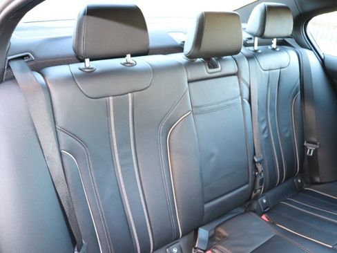 Used 2019 BMW 530i w/ Convenience Package image 49