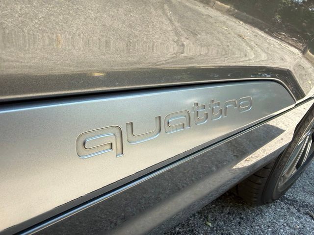 Used 2017 Audi Q7 3.0T Premium Plus AWD/4WD image 11