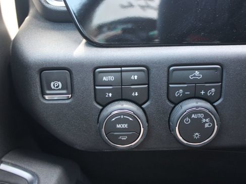 New 2026 Chevrolet Silverado 1500 LT w/ All Star Edition Plus AWD/4WD image 39