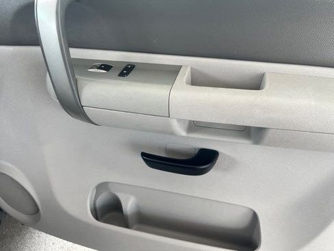 Used 2009 Chevrolet Silverado 1500 W/T w/ LS Package image 22