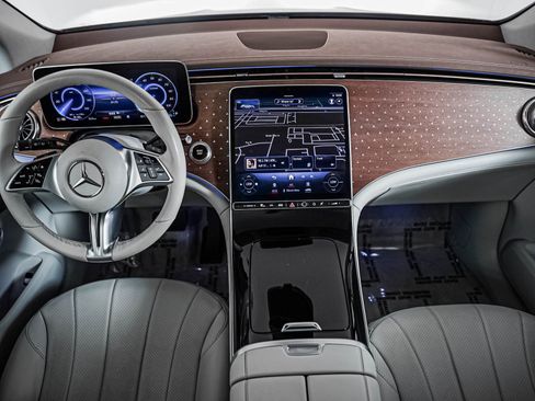 Certified 2023 Mercedes-Benz EQE 350+ 4MATIC SUV image 11