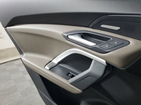 New 2026 Audi Q5 Premium Plus AWD/4WD image 18