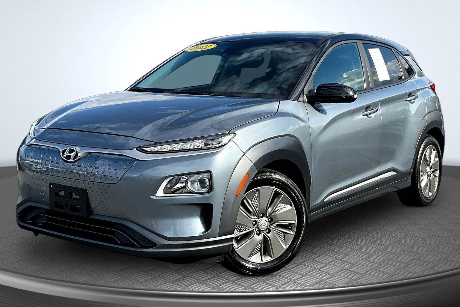 Used 2021 Hyundai Kona SEL FWD image 1