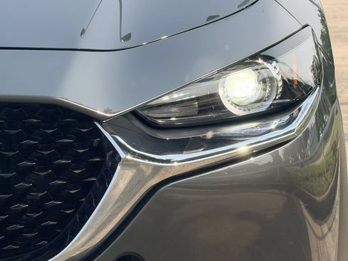 Used 2025 MAZDA CX-30 AWD 2.5 S w/ Preferred Package image 5