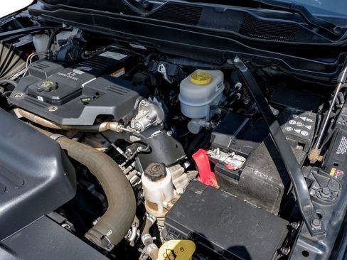 Used 2023 RAM 2500 Limited image 56