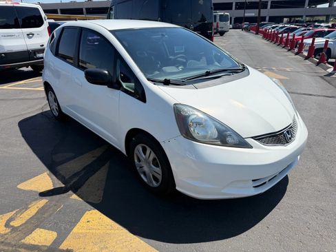 Used 2011 Honda Fit image 3
