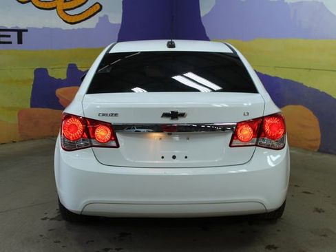 Used 2015 Chevrolet Cruze LT FWD image 7