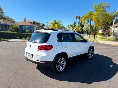 Used 2012 Volkswagen Tiguan S FWD image 13
