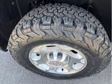 Used 2010 GMC Sierra 2500 SLE w/ SLE Preferred Package image 4