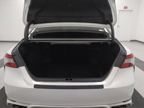 Used 2019 Toyota Camry XSE w/ 4 Season Floor Mat Package image 29