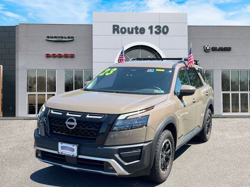 Used 2023 Nissan Pathfinder Rock Creek AWD/4WD image 2