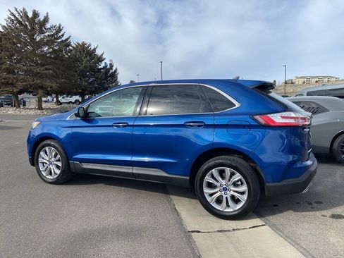 Used 2022 Ford Edge Titanium w/ Class II Trailer Tow Package image 21