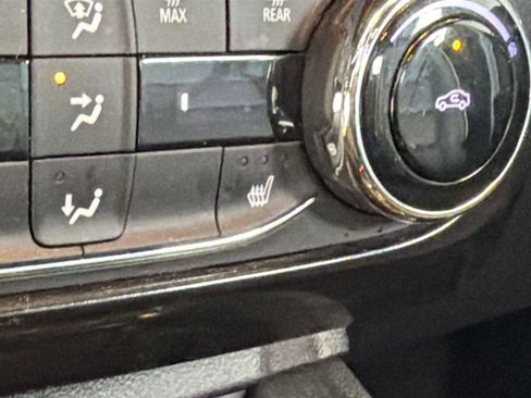 Used 2024 Chevrolet TrailBlazer ACTIV w/ Convenience Package image 19