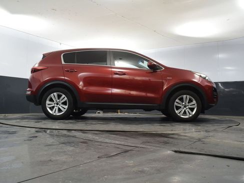 Used 2017 Kia Sportage LX image 24