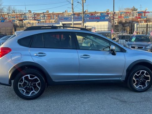 Used 2016 Subaru Crosstrek 2.0i Premium w/ Moonroof Package AWD/4WD image 6